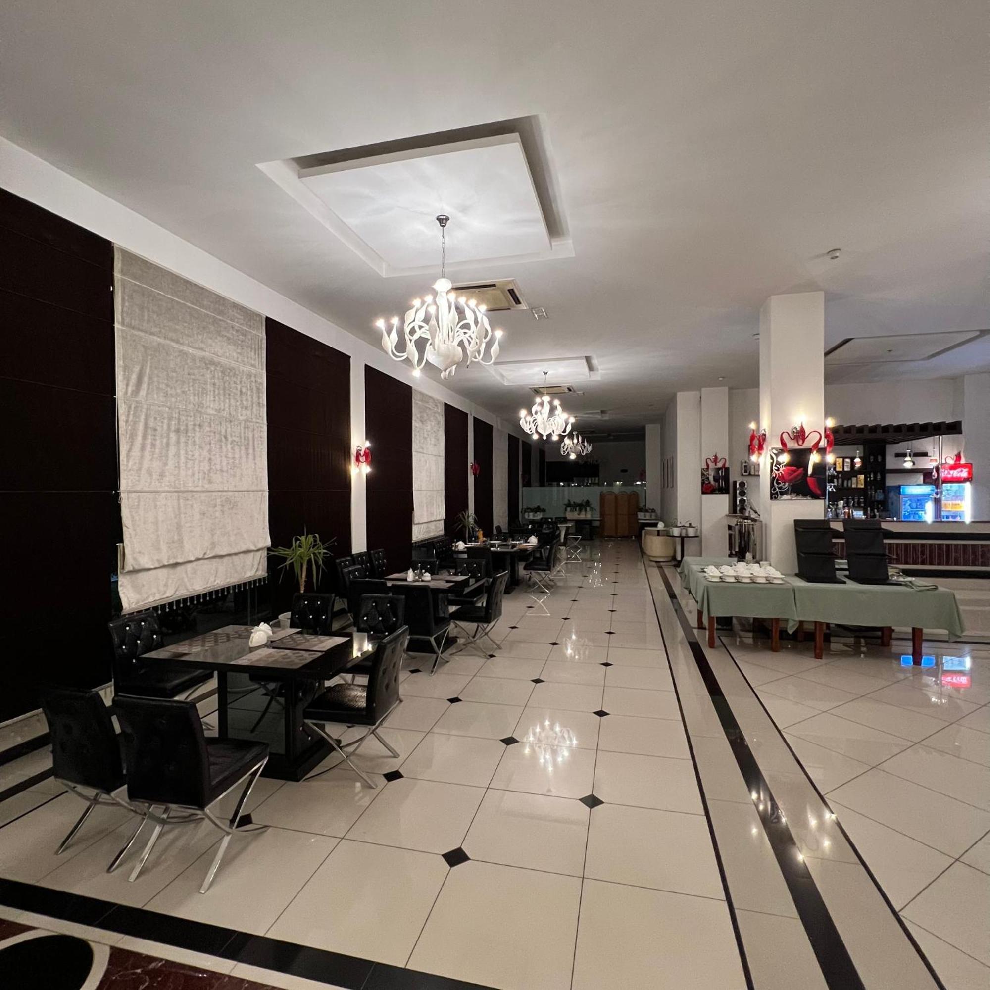 Ziyorat Luxury Hotel 费尔干纳 外观 照片