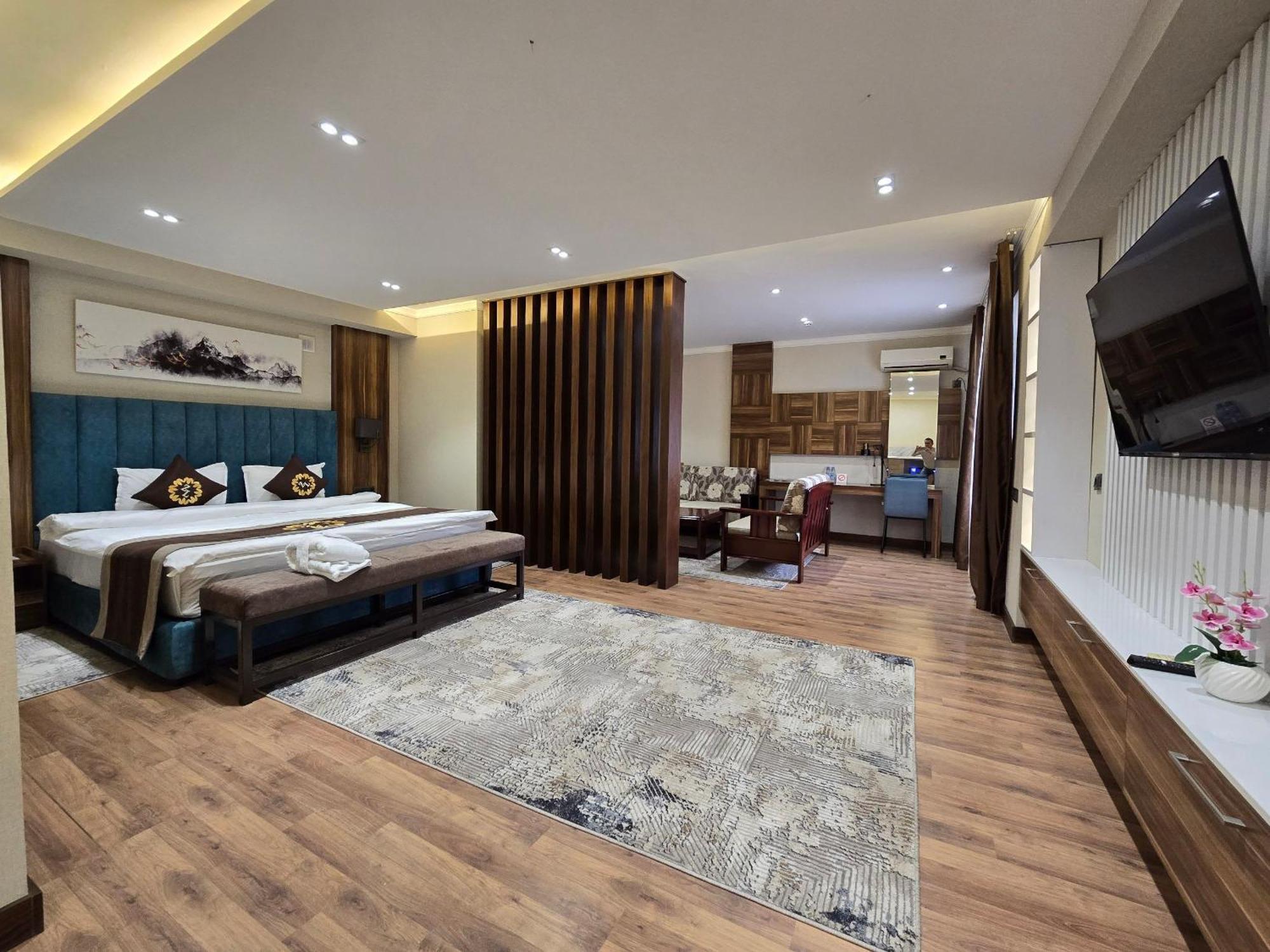 Ziyorat Luxury Hotel 费尔干纳 外观 照片