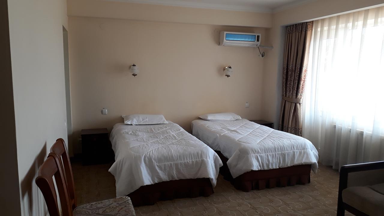 Ziyorat Luxury Hotel 费尔干纳 外观 照片