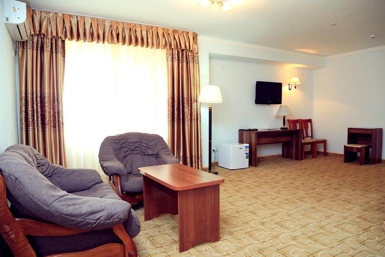 Ziyorat Luxury Hotel 费尔干纳 外观 照片