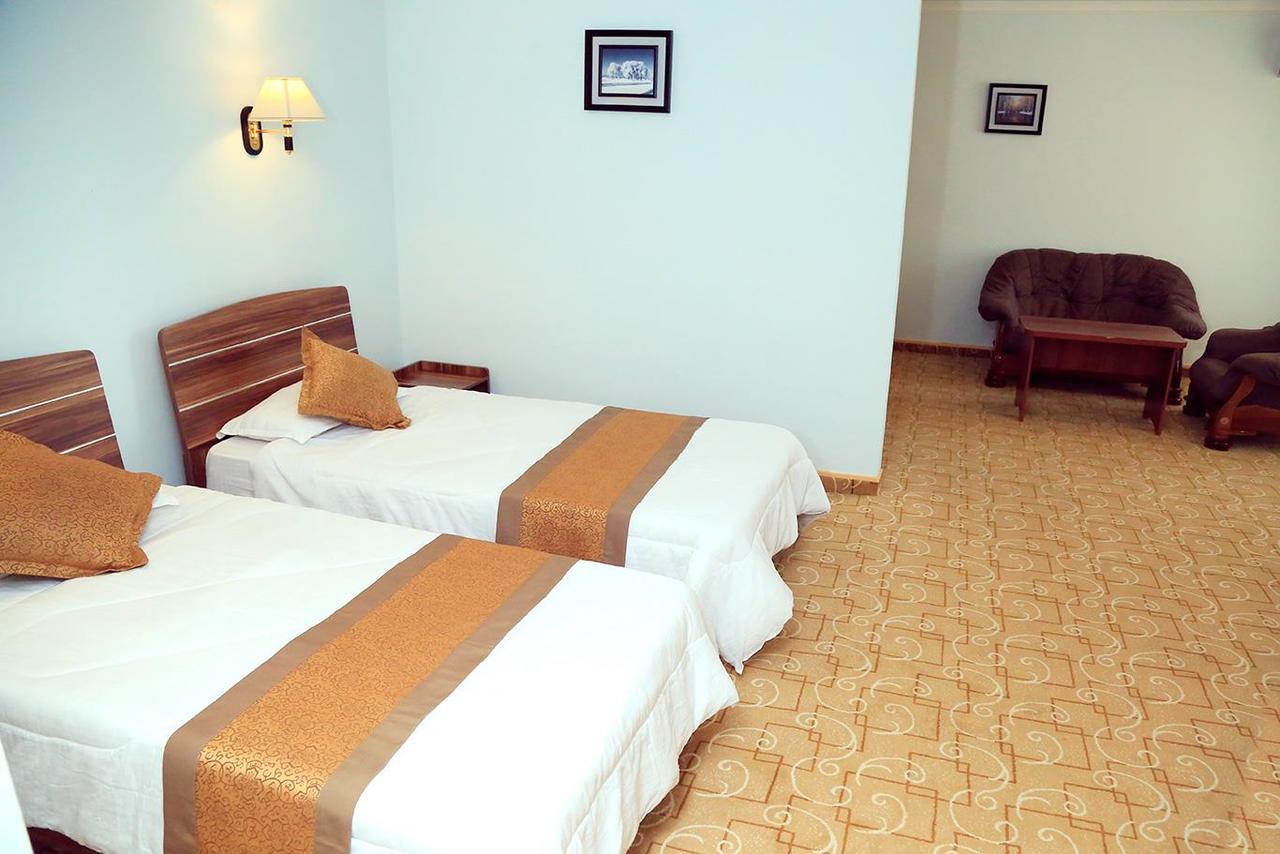 Ziyorat Luxury Hotel 费尔干纳 外观 照片