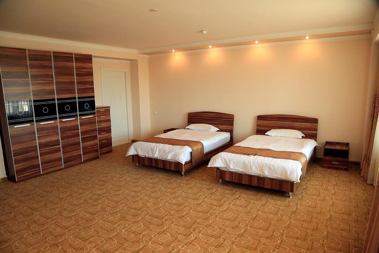 Ziyorat Luxury Hotel 费尔干纳 外观 照片